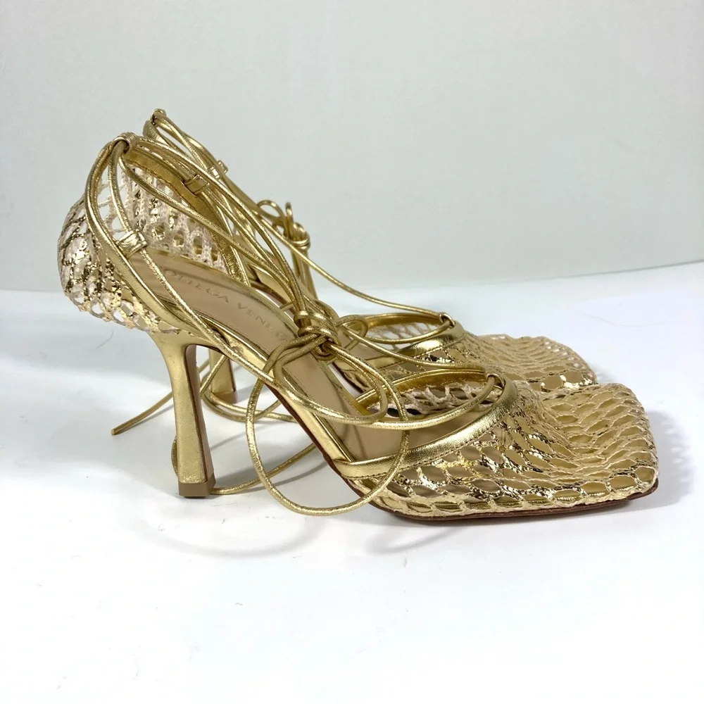 Bottega Veneta Stretch Ankle Wrap Square Toe Sandal Gold 36EU 6 651388V1BT1 NEW